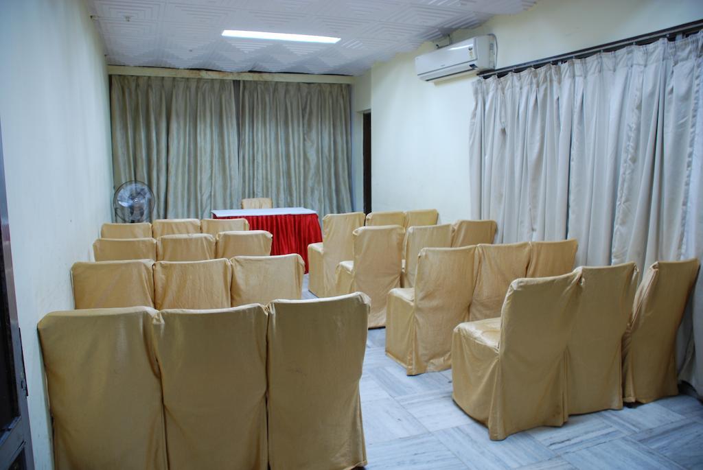 Hotel Mandakini Jaya International ハイデラバード エクステリア 写真